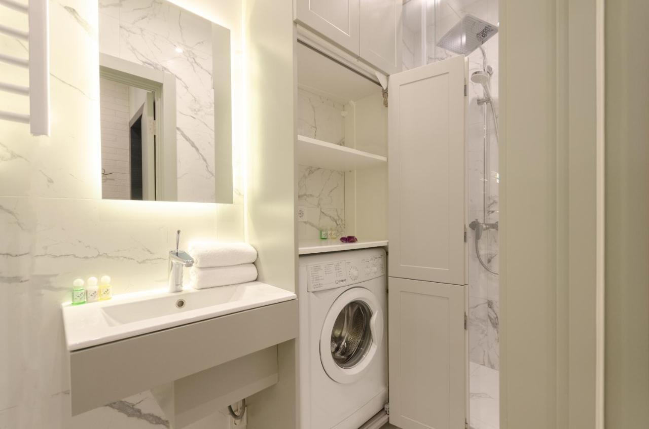 Petrovdom Apartment 183А-183B In Rc New York Concept House, 74 Antonovycha Street キエフ エクステリア 写真